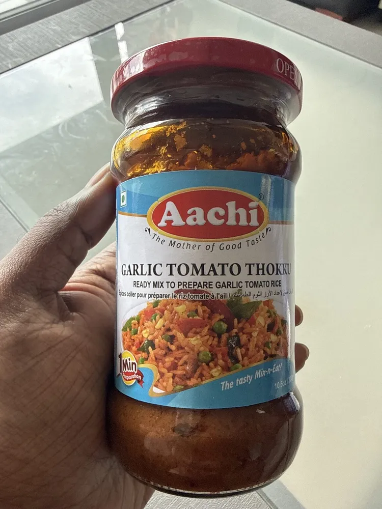 Garlic tomato thokku