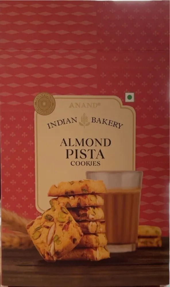 Almond pista cookies