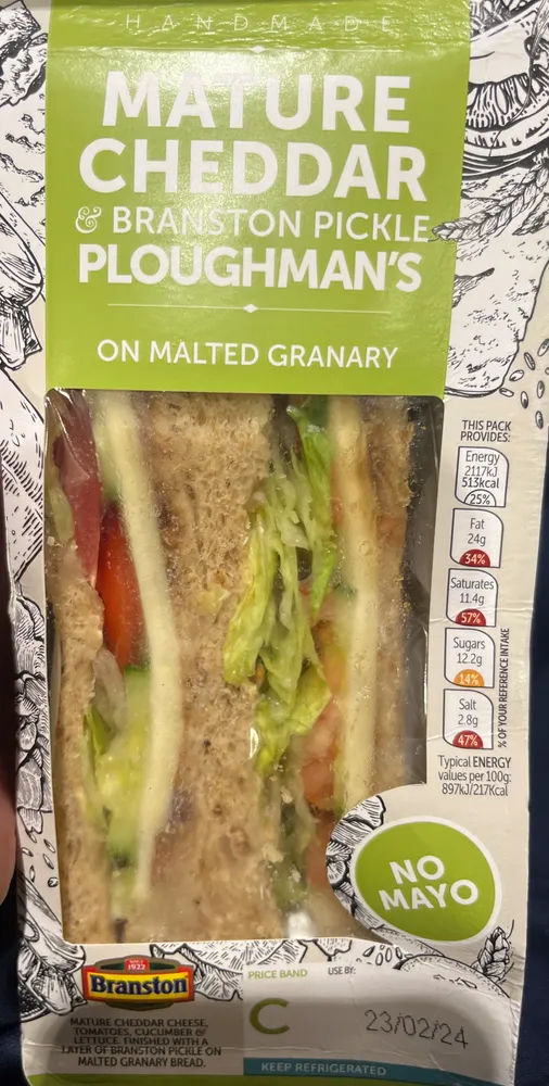 mature cheddar cheese ploughman’s