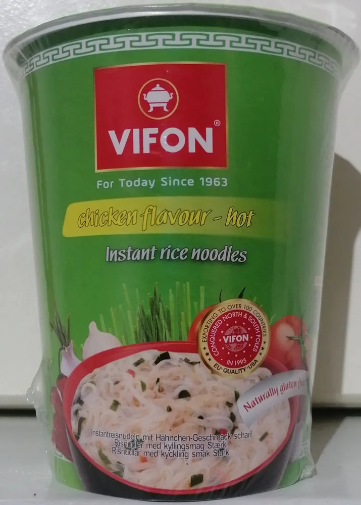 Instant Rice Noodles chicken flavour - hot