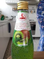 Boisson kiwi avec graines de basilic