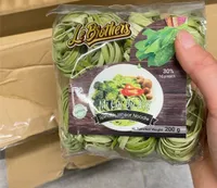 Spinach wheat noodles
