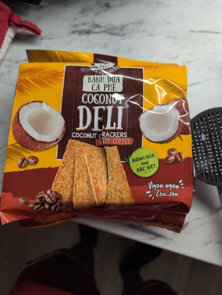 Coconut Deli Crackers With Coffee