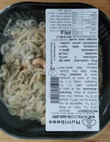 Wok di pollo con anacardi