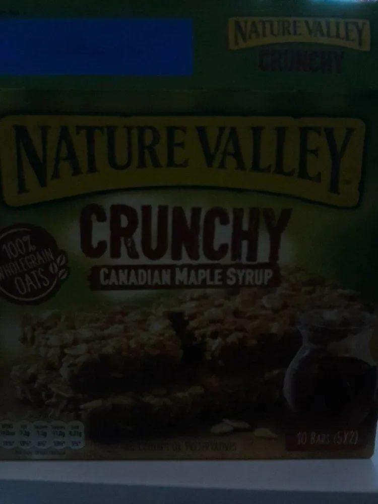 Crunchy canadien maple syrup