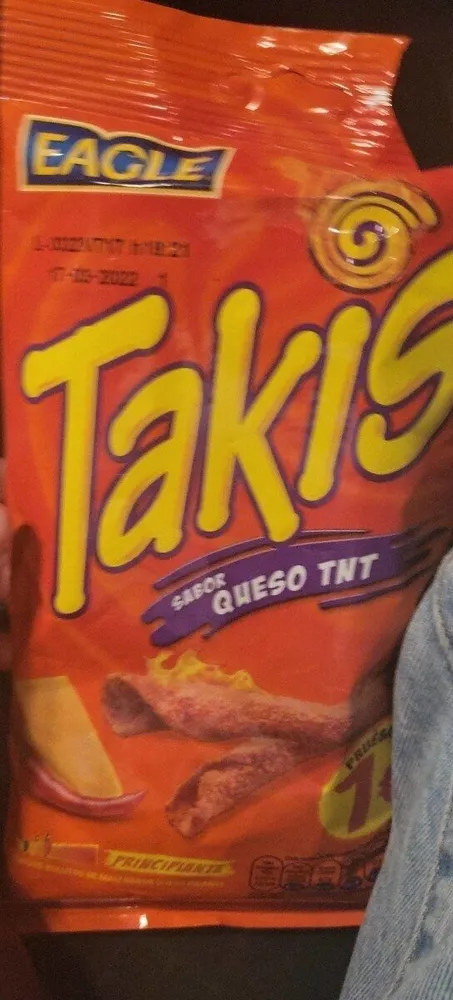 Takis queso TNT