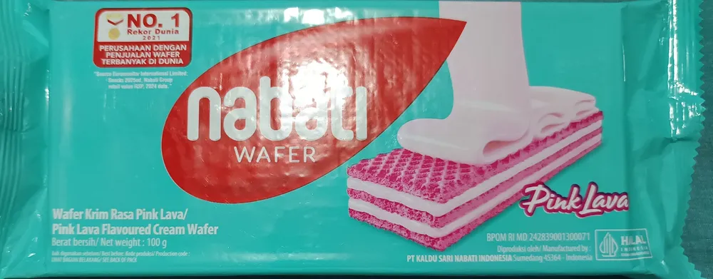 Pink Flavoured Cream Wafer