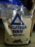 Tepung segitiga biru