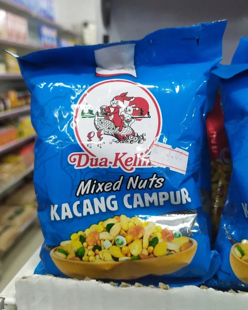 Kacang campur mixed nuts