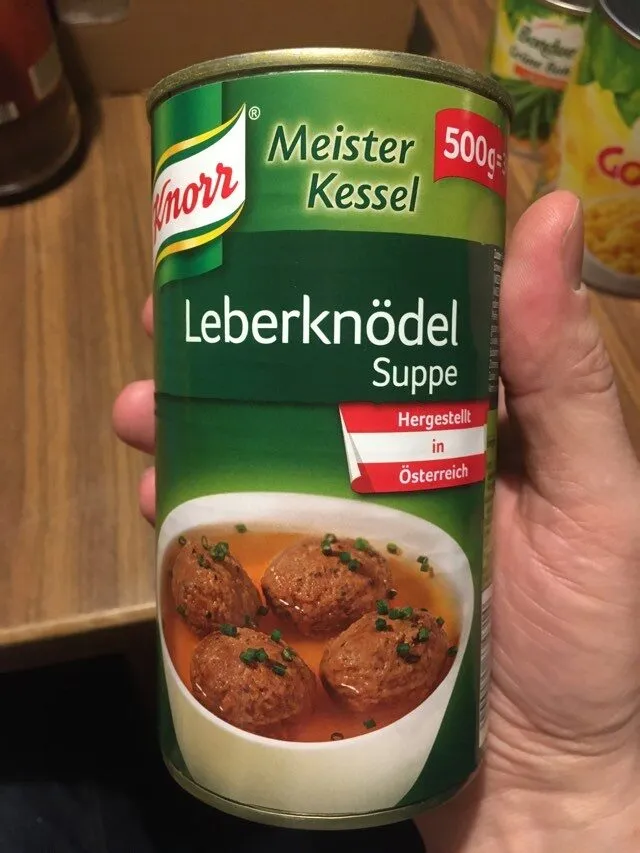 Leberknödelsuppe