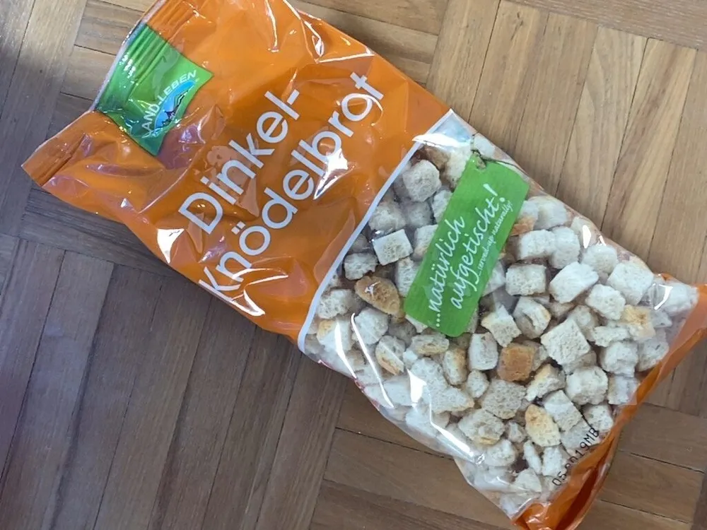 Dinkel Knödelbrot