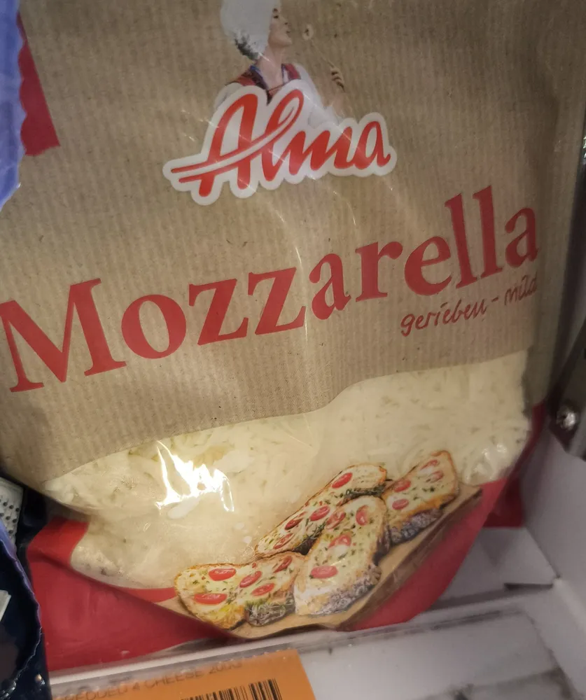 4 Formaggi Emmental Cheese