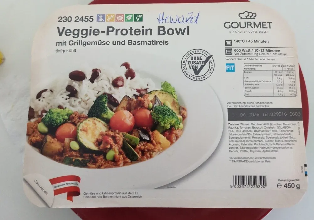 Veggie-Protein Bowl mit Grillgemüse und Basmatireis