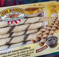 Röllchen mit Kakaocremefüllung