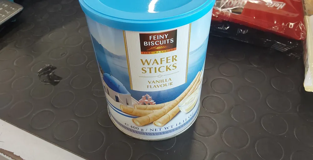 Waffelröllchen Mit Vanillegeschmackcreme 400g Dose Helena