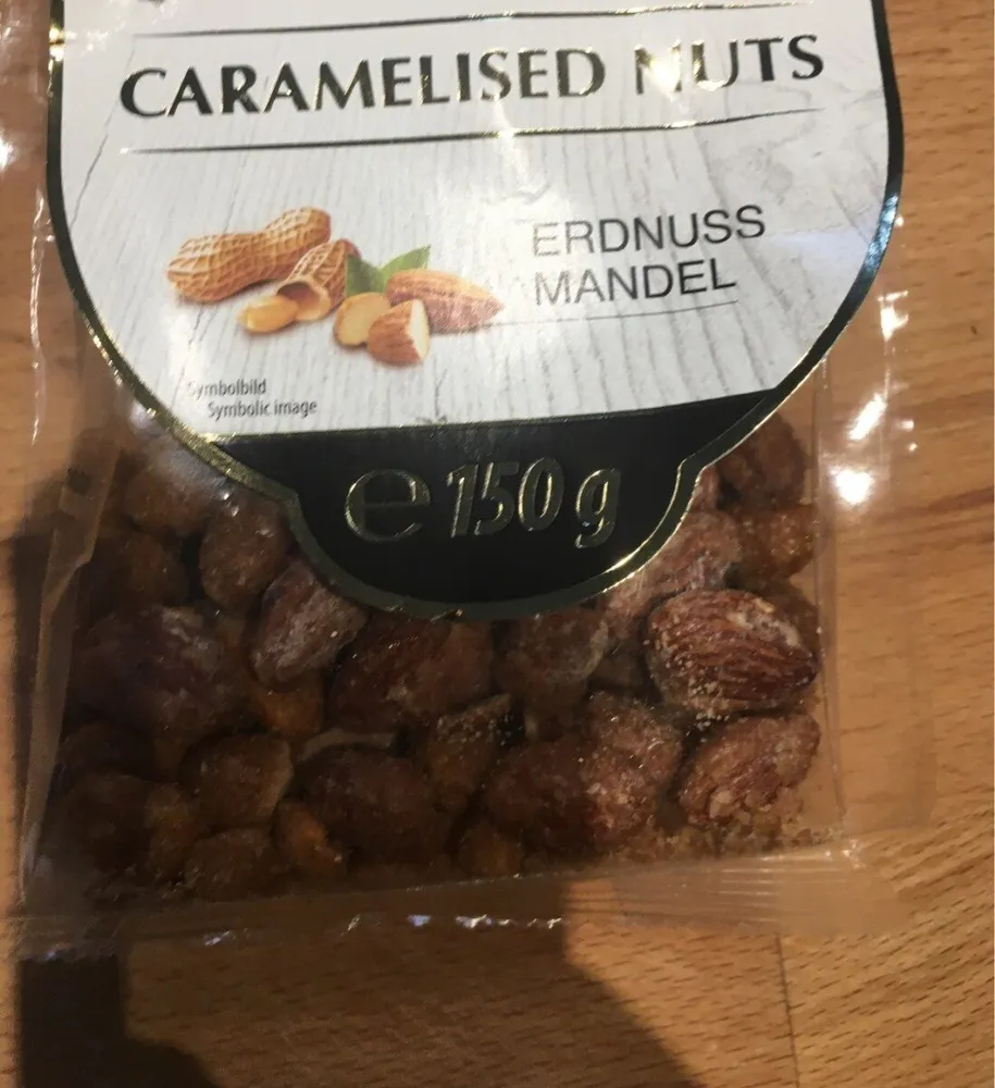 Amandes et cacahuetes caramelisees