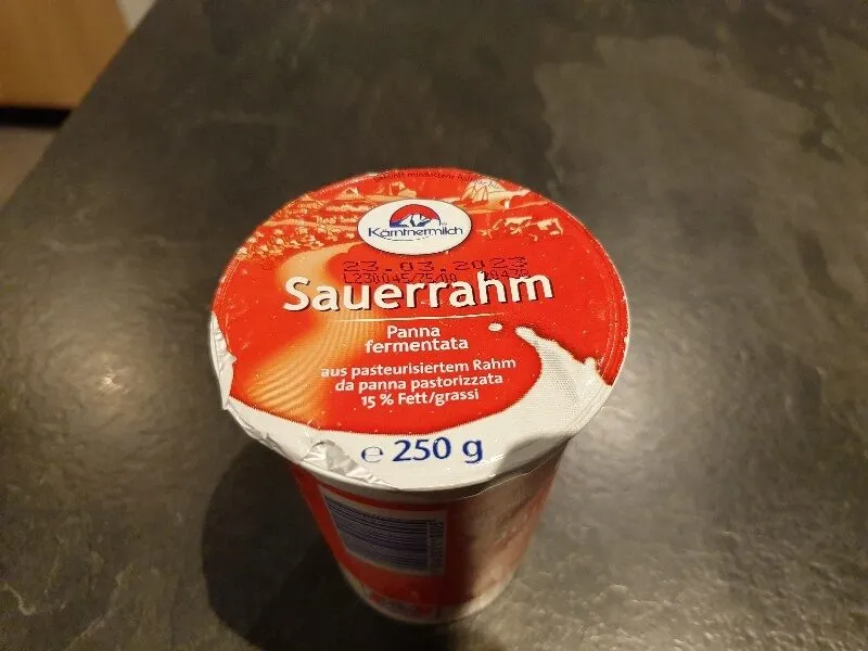 Sauerrahm