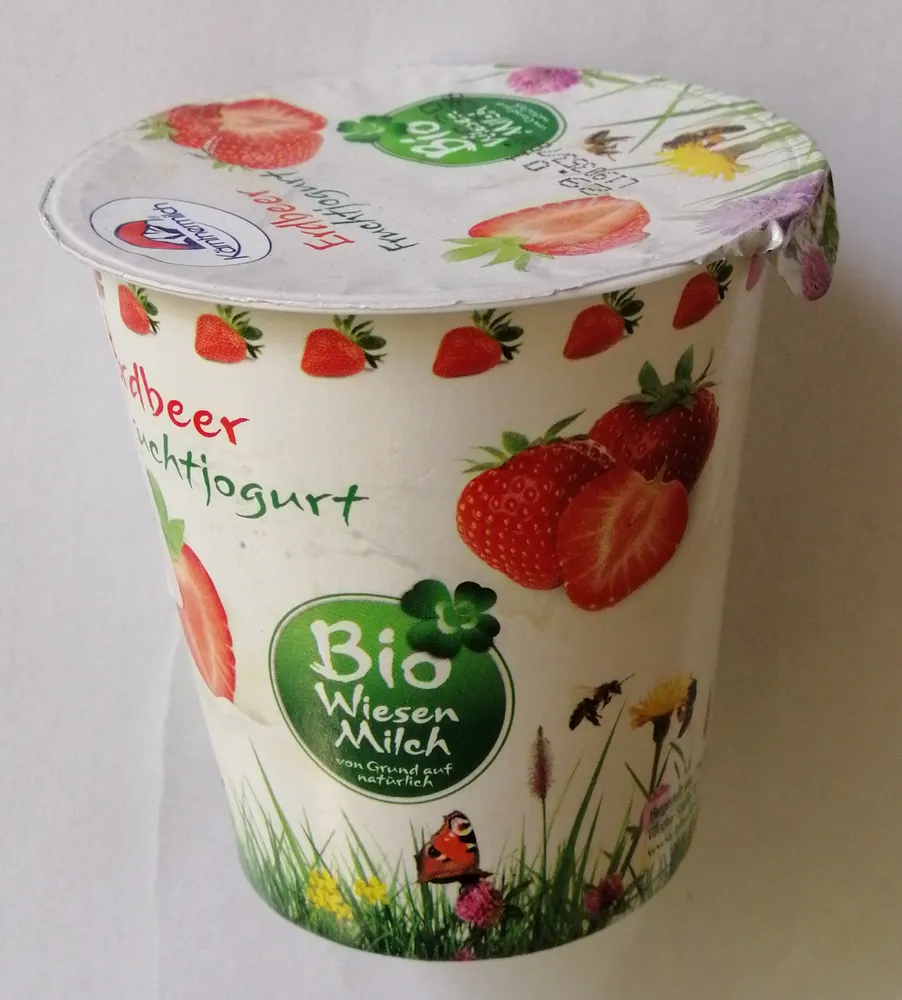 Bio sadni jogurt jagoda iz senenega mleka