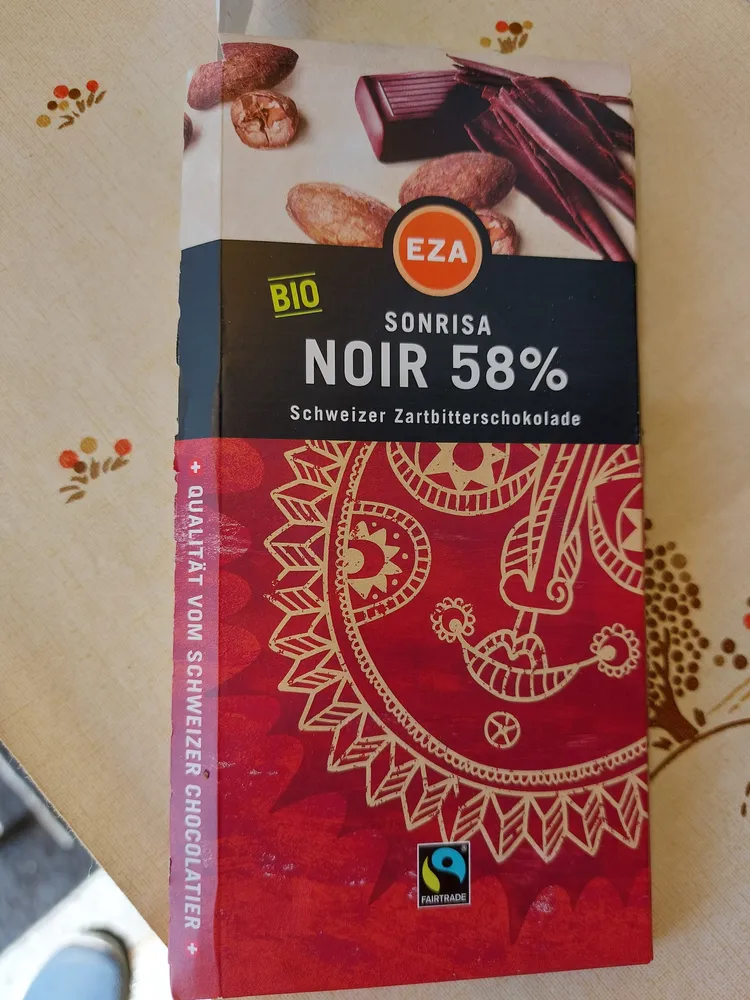 Schweizer Zartbitterschokolade Noir 58%