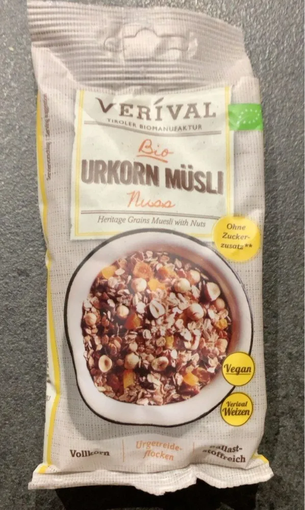 Herritage grains muesli with nuts