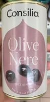 Olive neee intere in salamoia