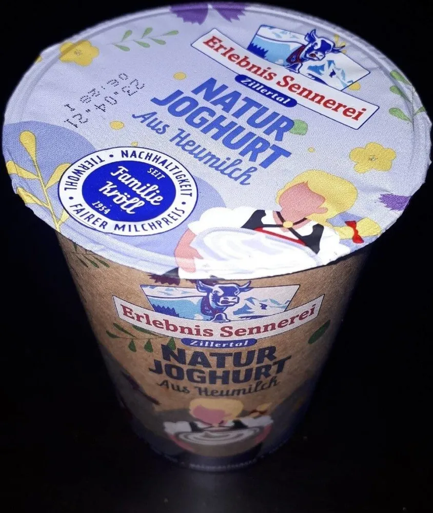 Natur Joghurt aus Heumilch