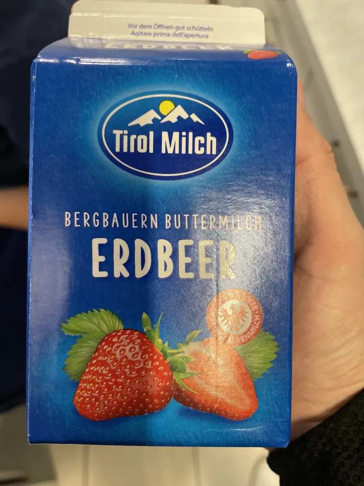Bergbauern Buttermilch Erdbeer