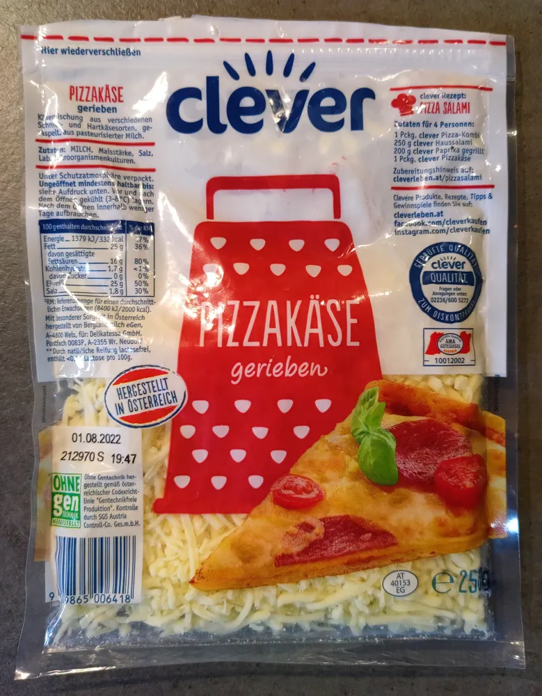 Pizzakäse gerieben