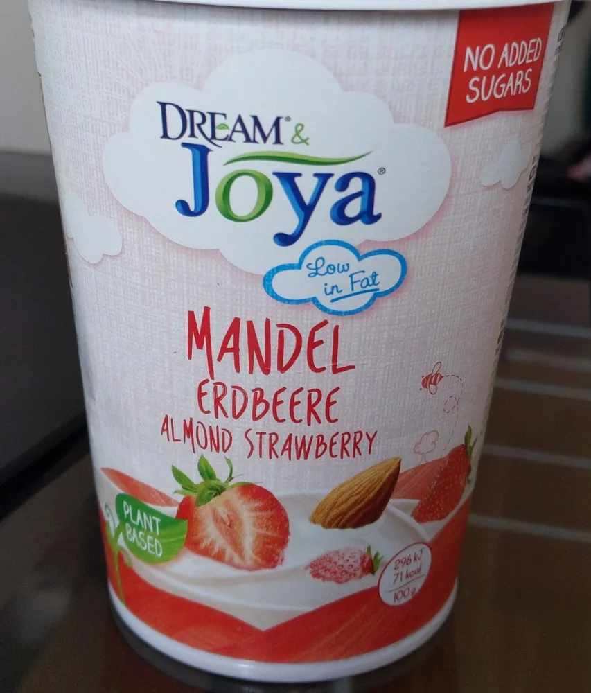 Mandel Erdbeere