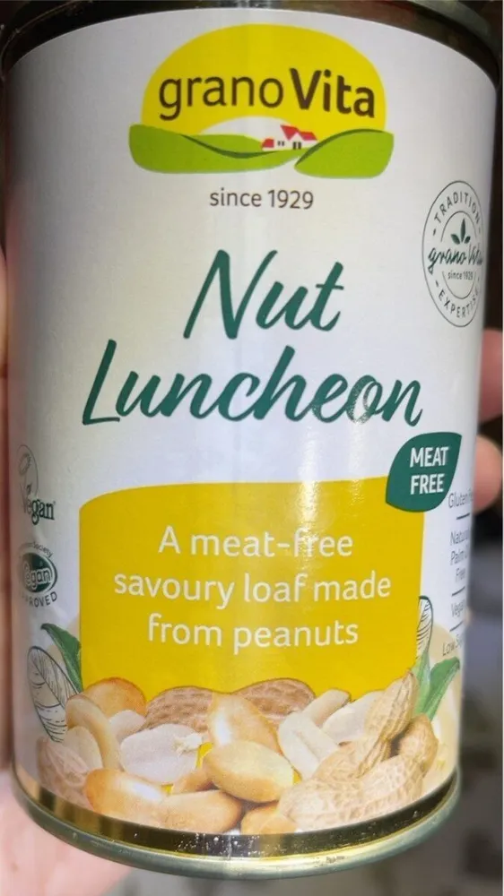 Nut luncheon
