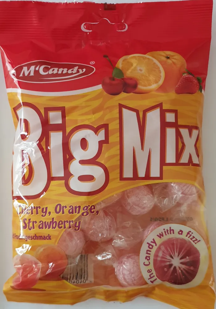 Bonbons mit Fruchtgeschmack nach Kirsche, Orange und Erdbeere