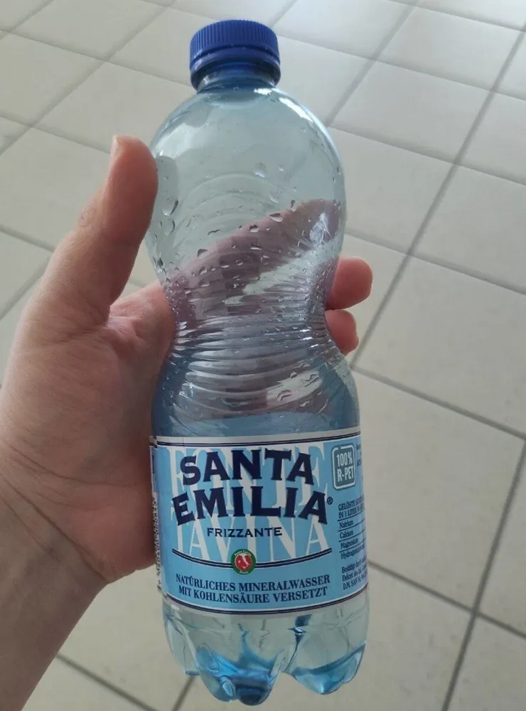 Santa Emilia Mineralwasser