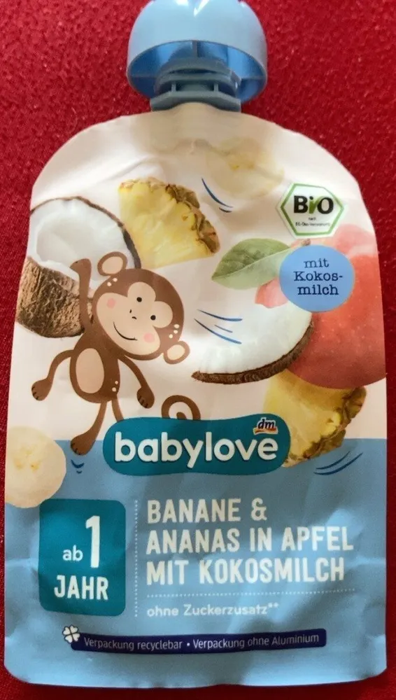 Banane & Ananas in Apfel mit Kokosmilch