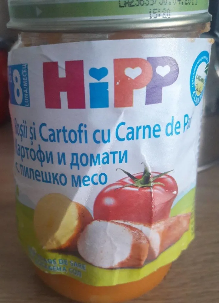 Roşii şi Cartofi cu Carne de Pui