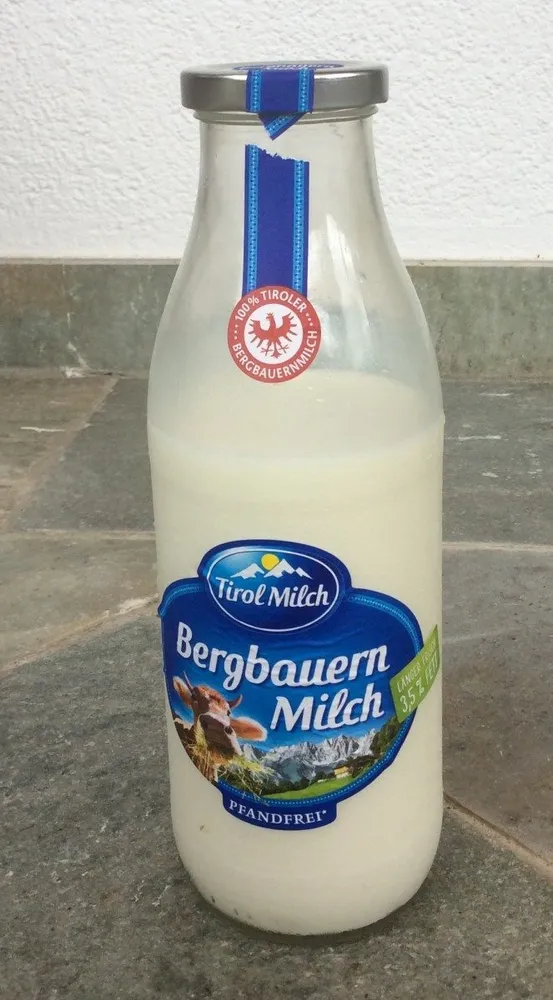 Bergbauern Milch