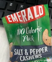 Emerald salt and pepper cashews