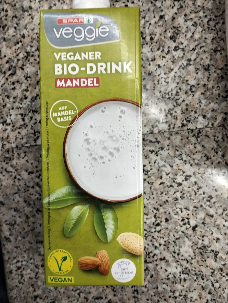 Veganer Bio-Drink Mandel