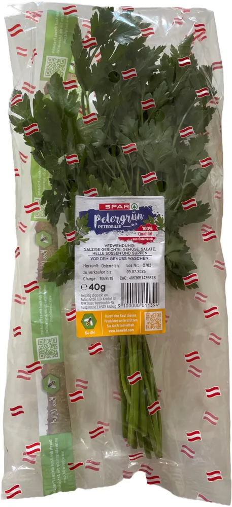 Frische Petersilie glatt