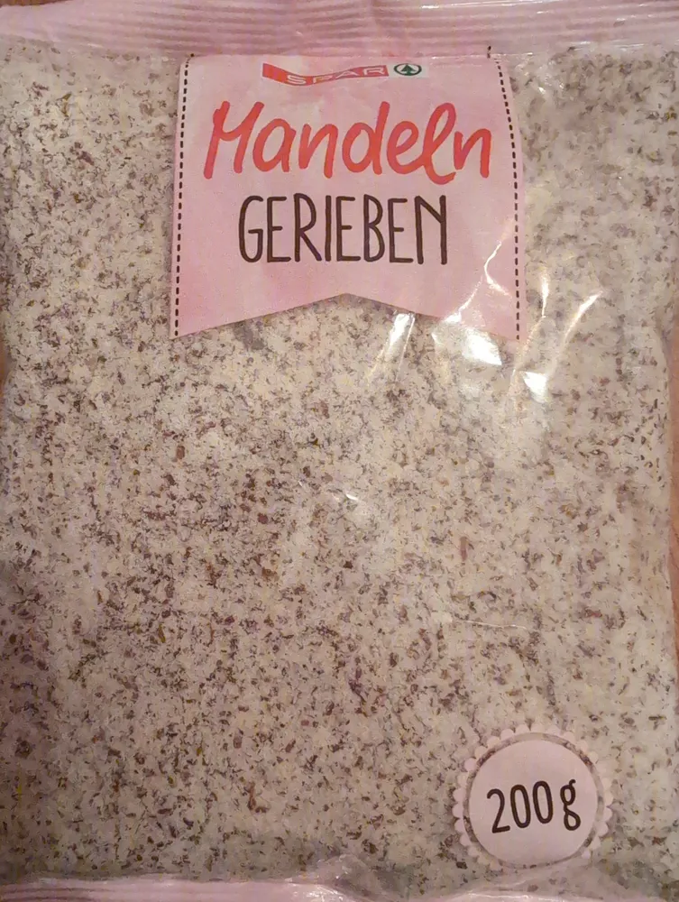 Geriebene Mandeln