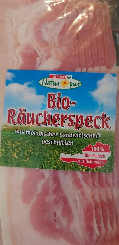 Bio-Räucherspeck geschnitten