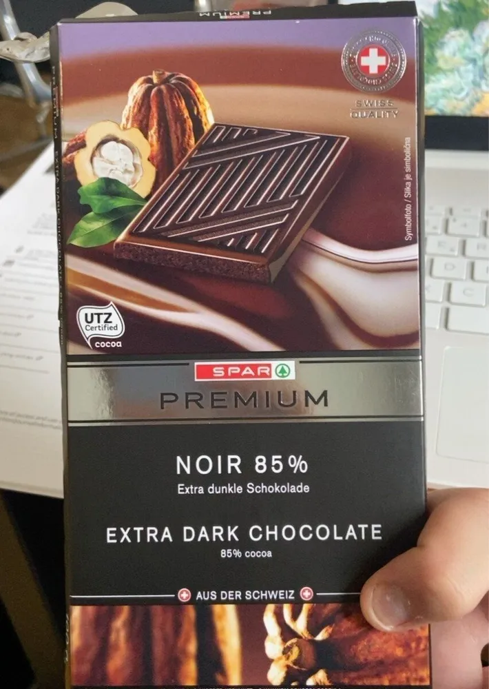 Noir 85%