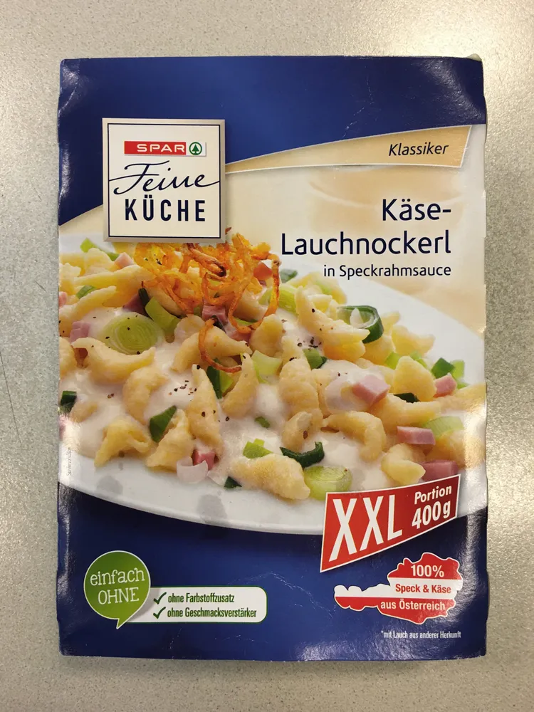 Käse-Lauchnockerl in Speckrahmsauce