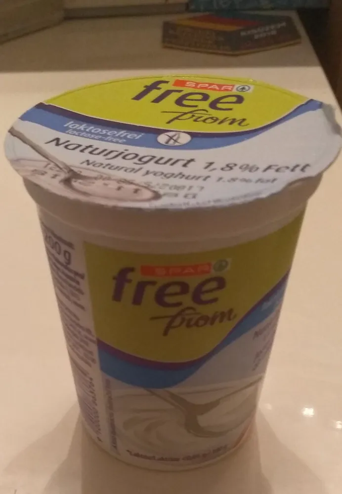 Free form Natúrjoghurt 1,8 %