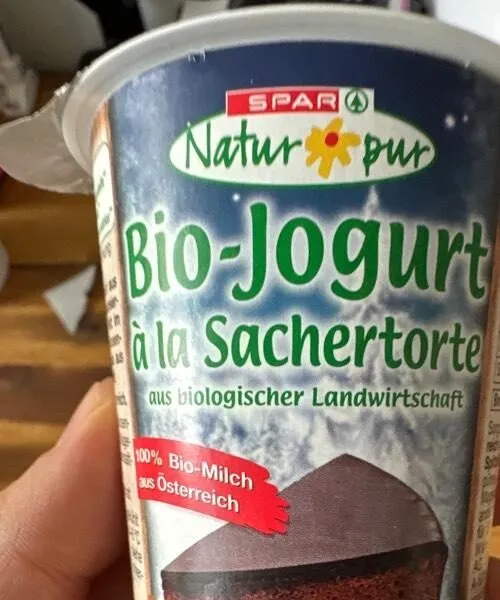 Bio-Joghurt Sachertorte