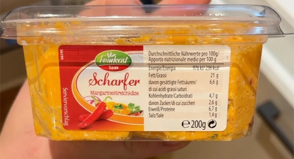 Scharfer Margarinestreichkäse