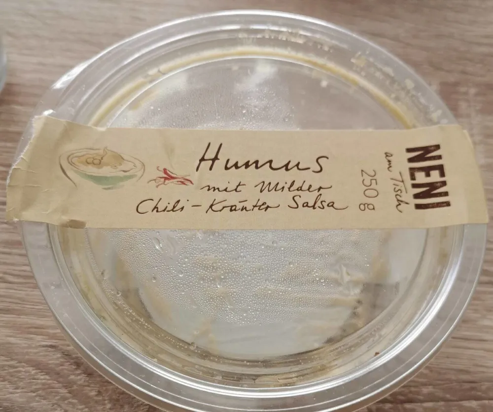 Hummus mit Milder Chili-Kräuter Salsa