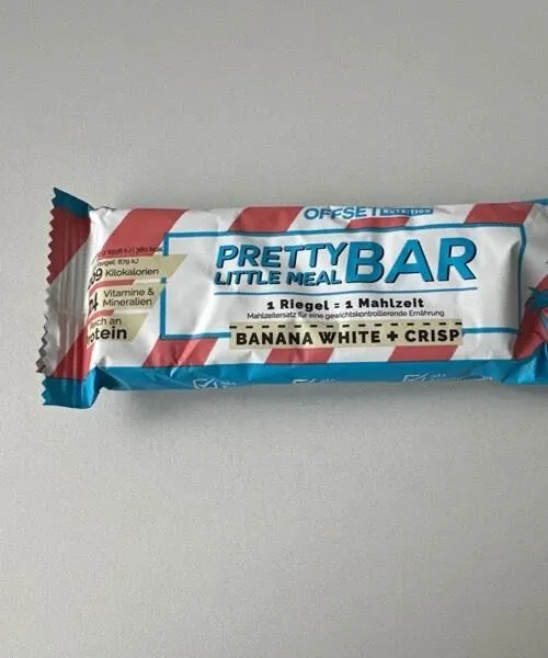 Pretty Little Meal Bar Banana white + crisp