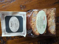 Crunchy almonds biscotti