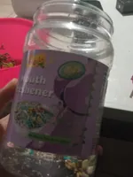 Mouth freshener