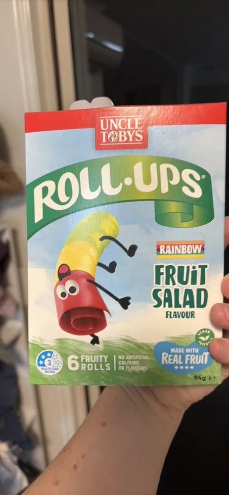FRUIT SALAD FLAVOUR ROLL-UPS